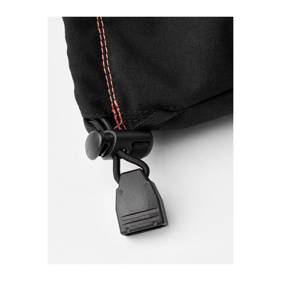Pull Over Mitt SVART / 8